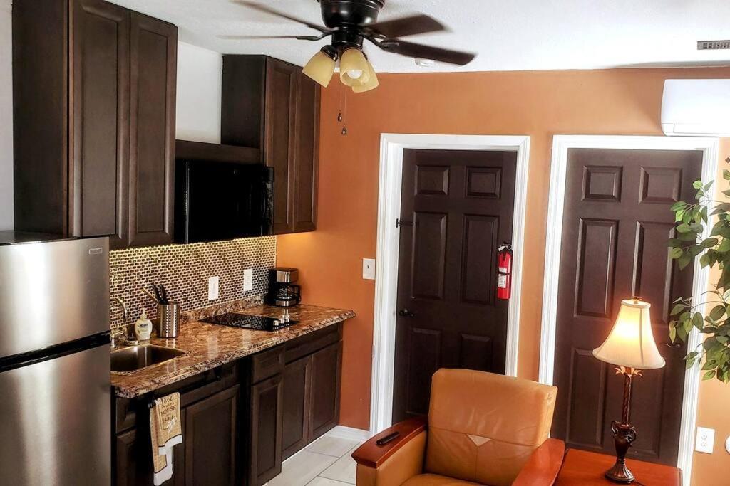 Stylish Suite Tampa Minutes To Hard Rock Casino Mango Dış mekan fotoğraf